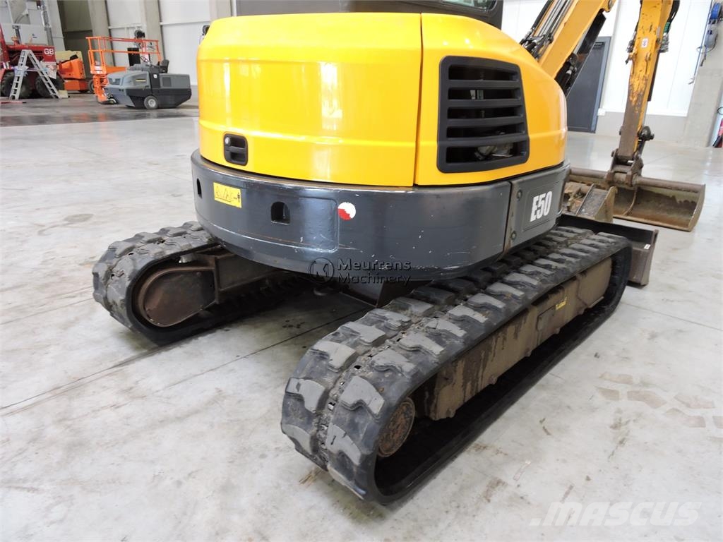 Bobcat E50 معدات البناء - غير ذلك