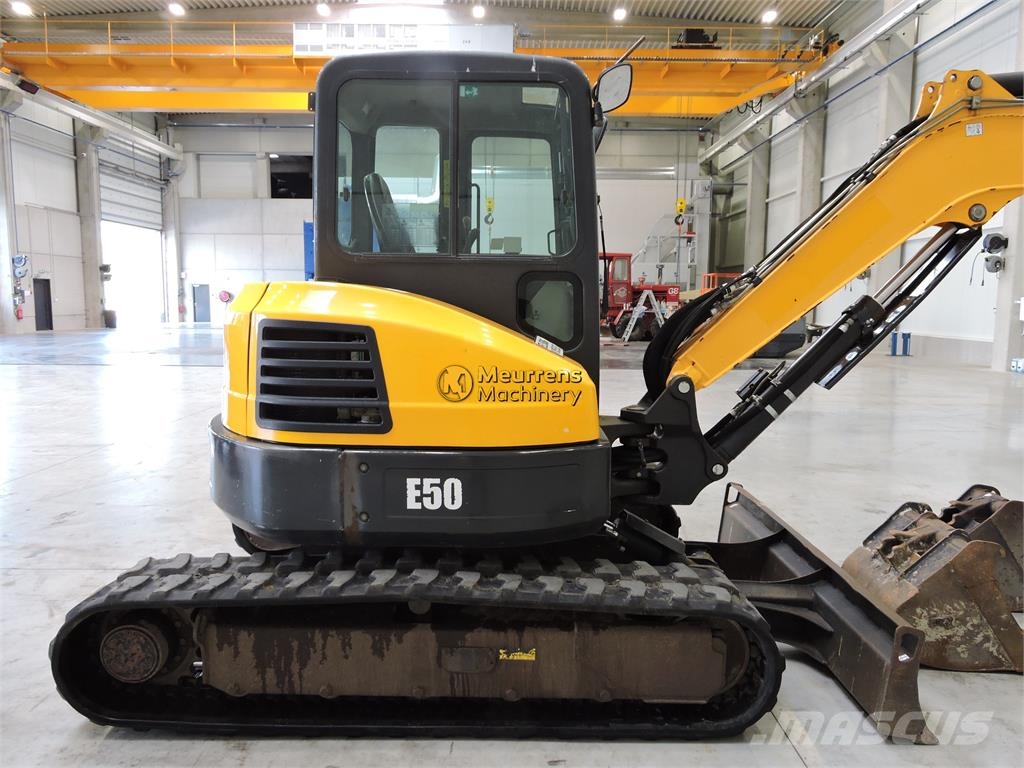 Bobcat E50 معدات البناء - غير ذلك