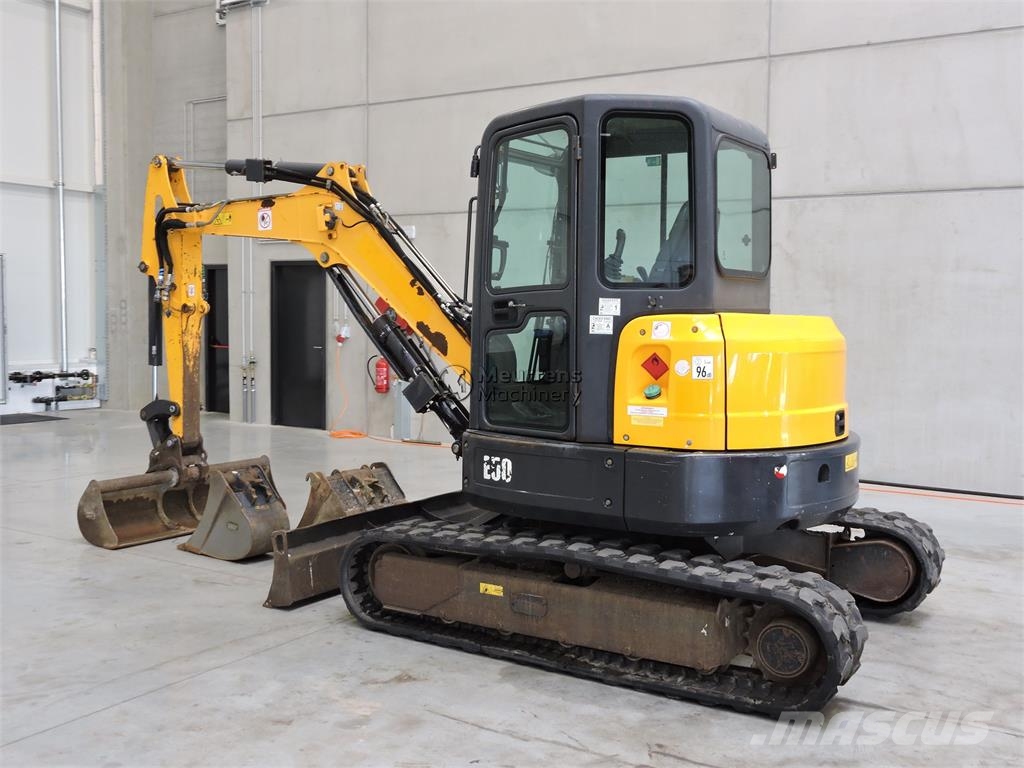 Bobcat E50 معدات البناء - غير ذلك