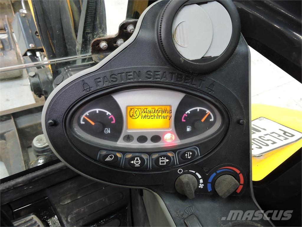 Bobcat E50 معدات البناء - غير ذلك