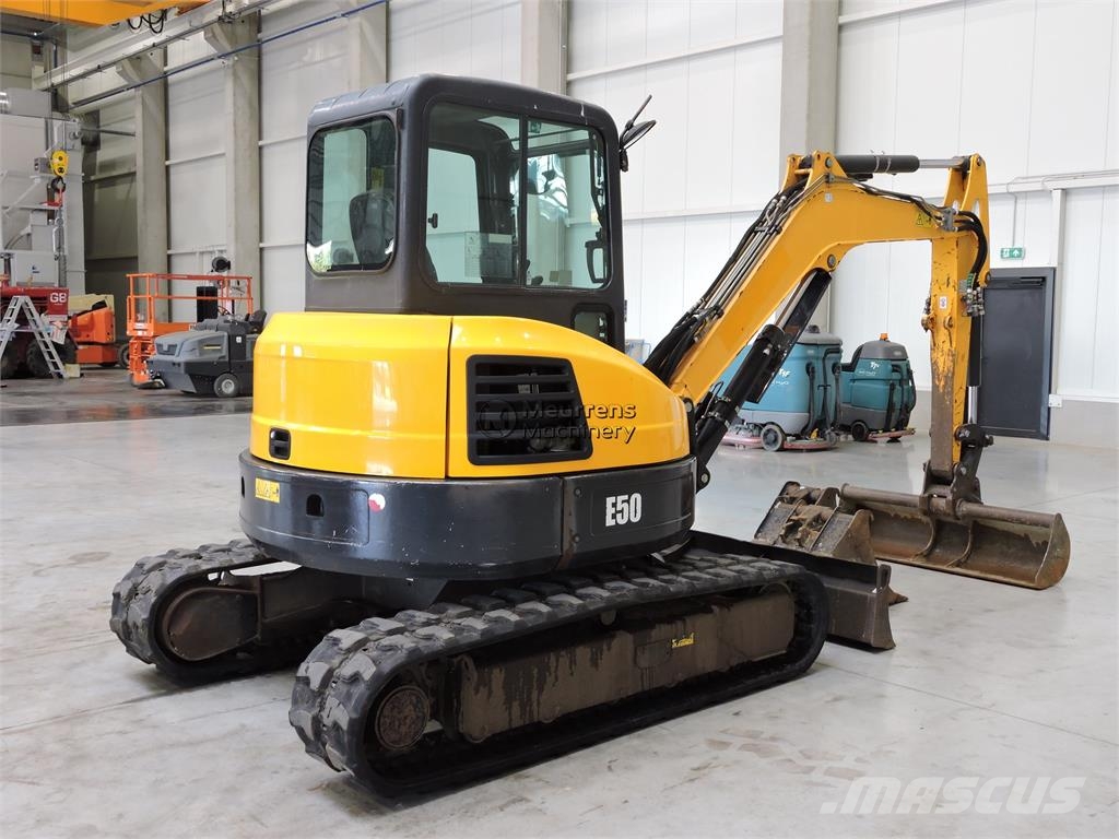 Bobcat E50 معدات البناء - غير ذلك