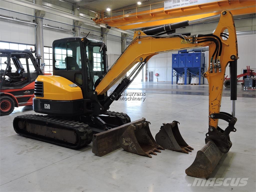 Bobcat E50 معدات البناء - غير ذلك
