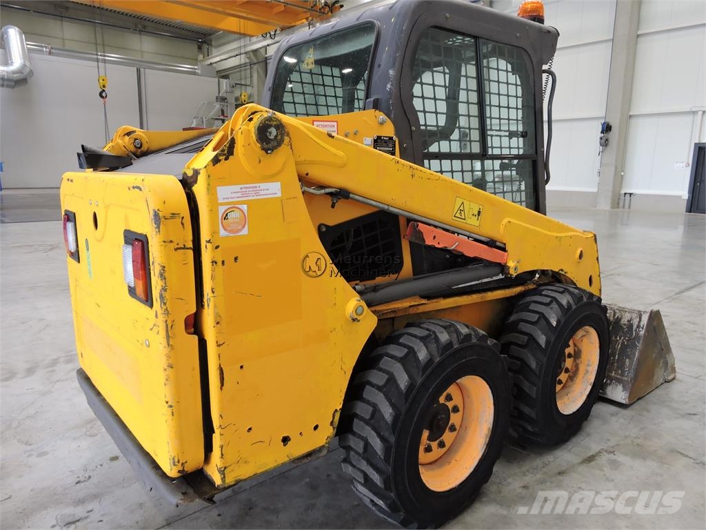 Bobcat S450 Kolesni nakladalci