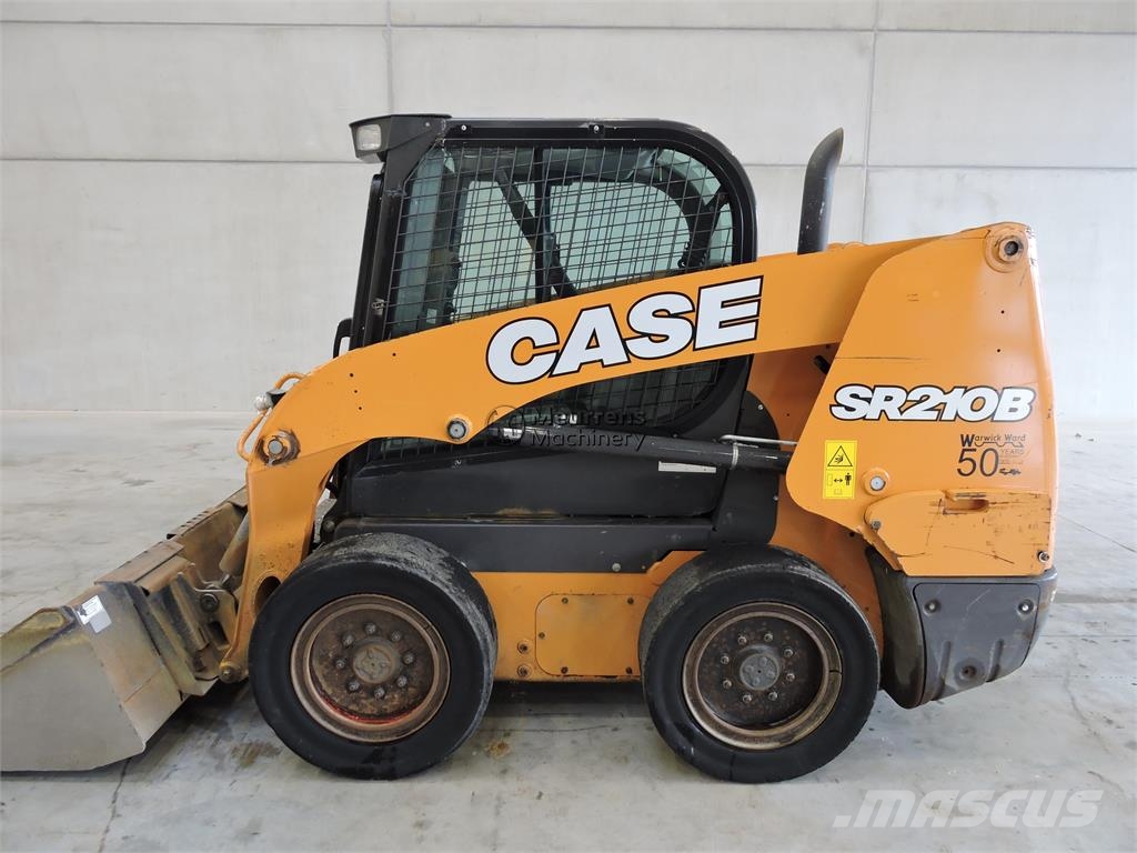CASE SR210 B لوادر بعجل