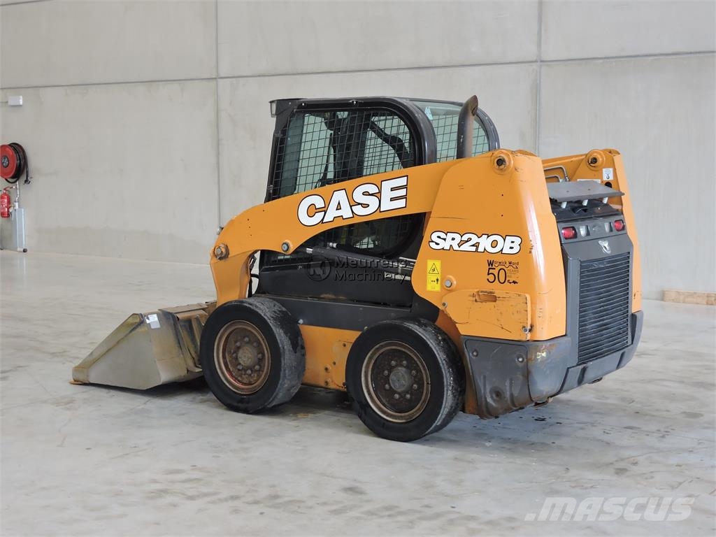 CASE SR210 B لوادر بعجل