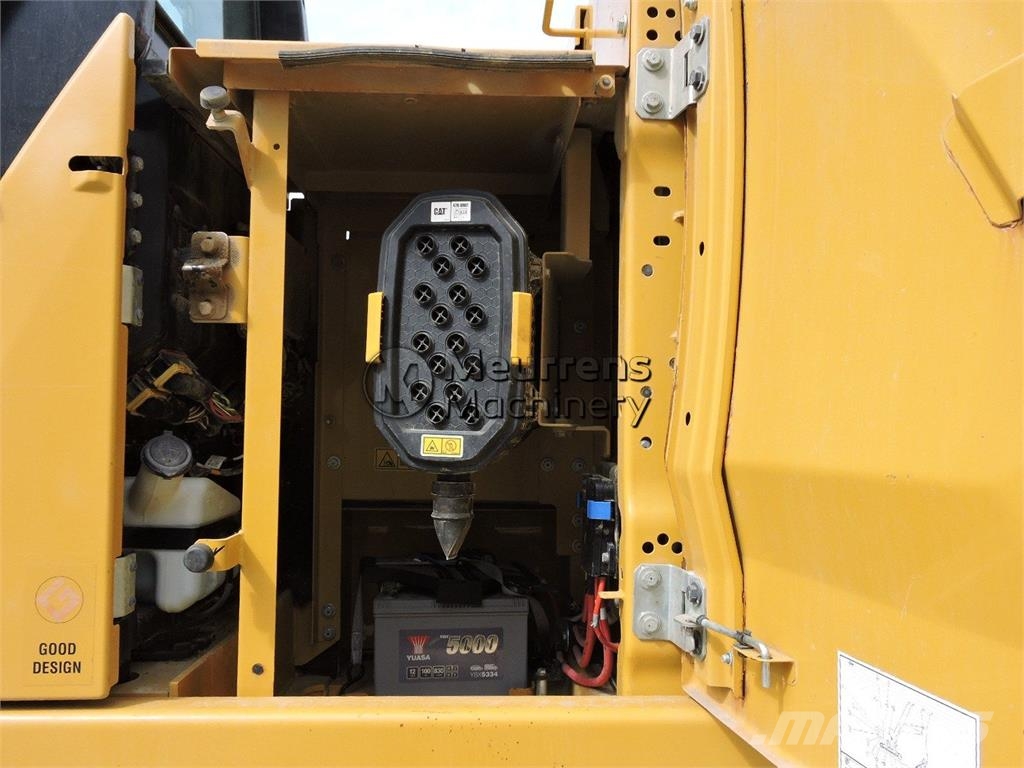 CAT 320GC Raupenbagger