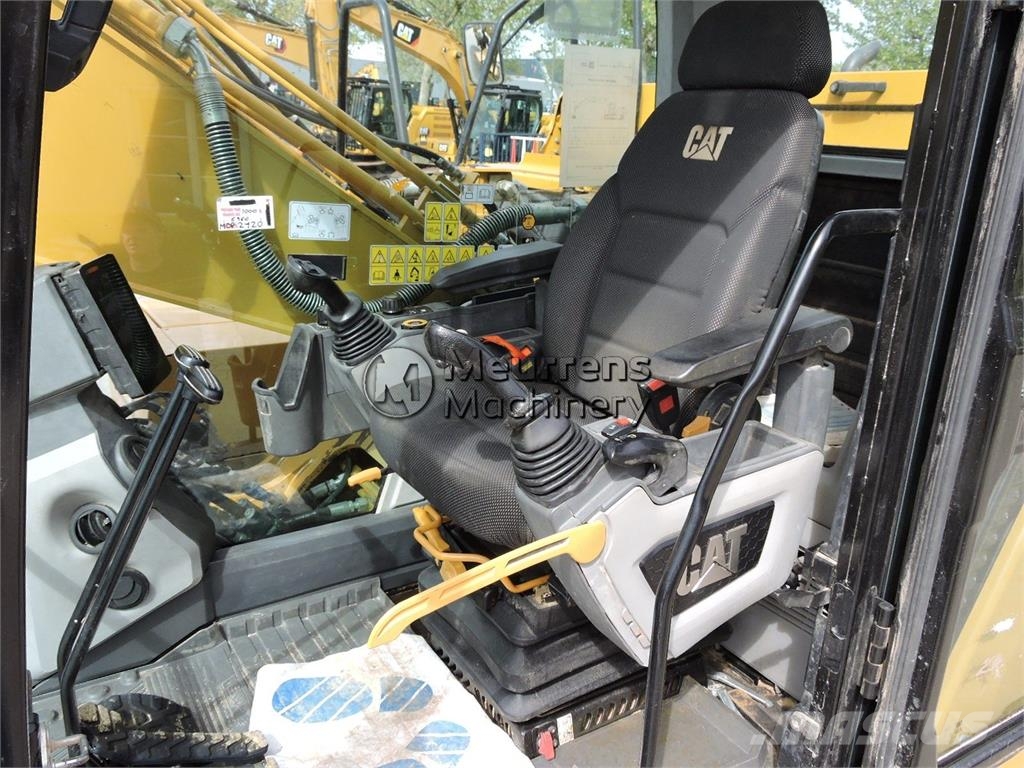CAT 320GC Raupenbagger