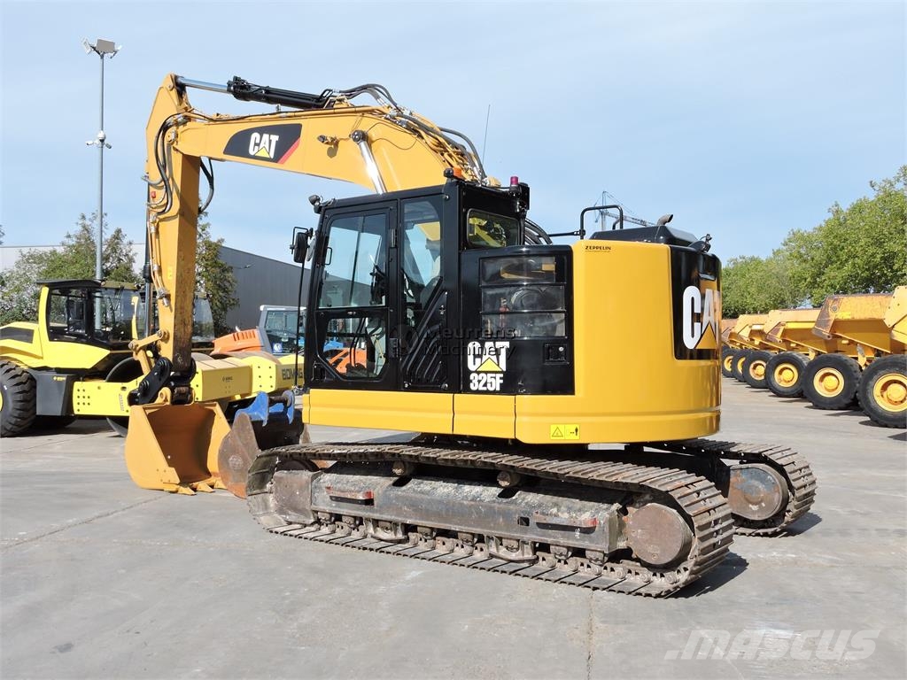 CAT 325 F LCR Pelle sur chenilles