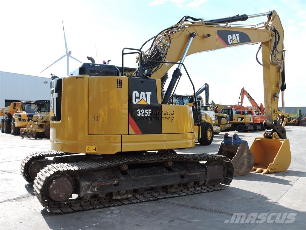 CAT 325 F LCR Pelle sur chenilles