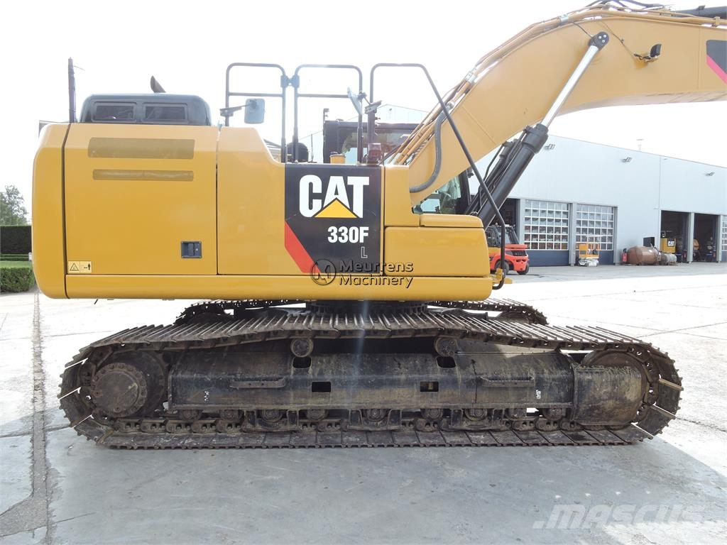 CAT 330 F 대형 굴삭기 29톤 이상