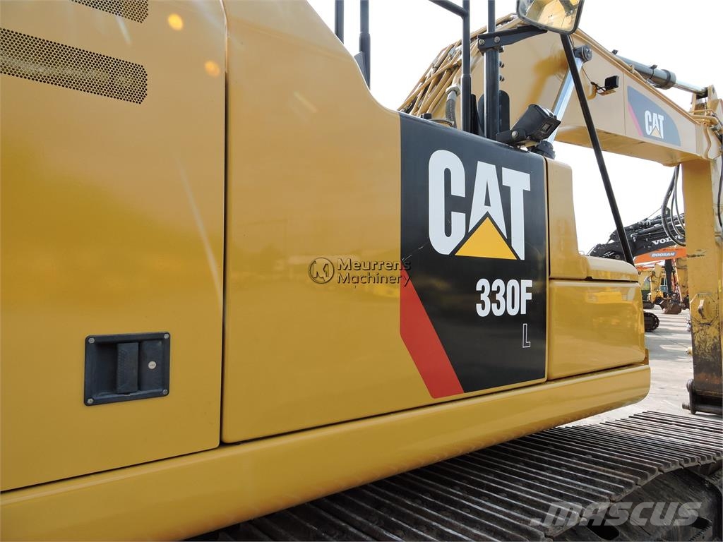 CAT 330 F 대형 굴삭기 29톤 이상