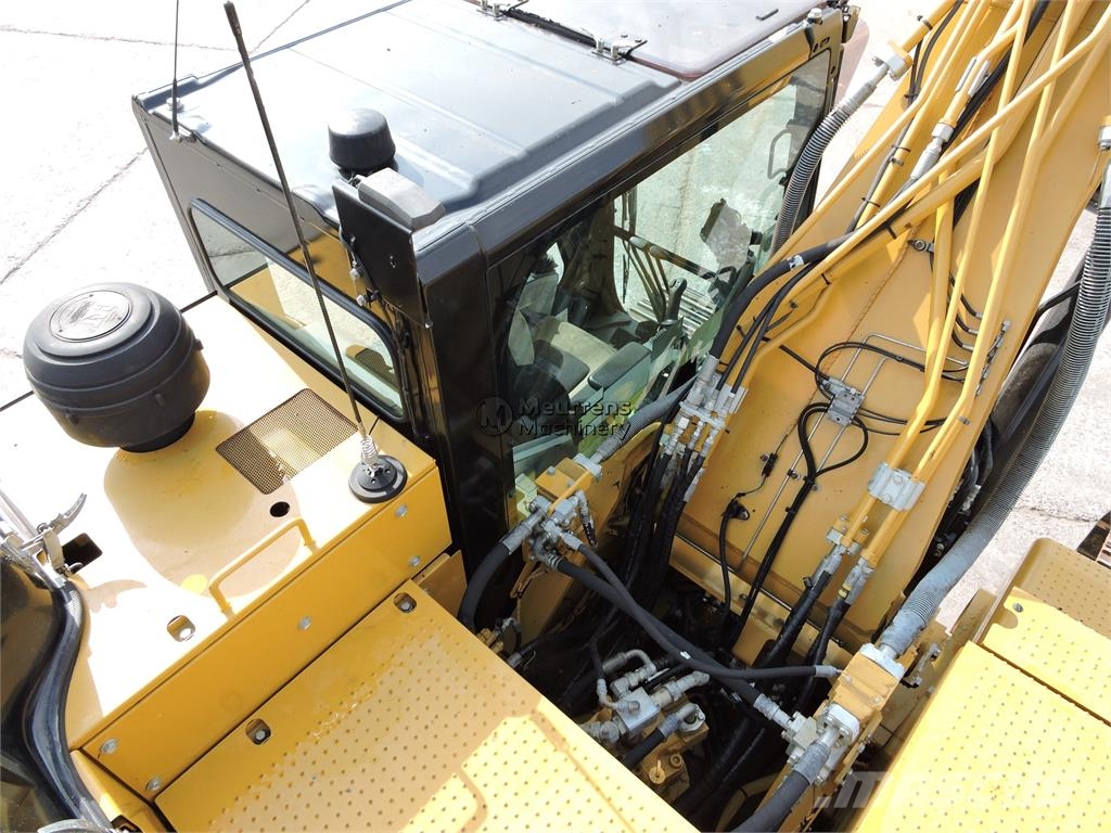 CAT 330 F 대형 굴삭기 29톤 이상