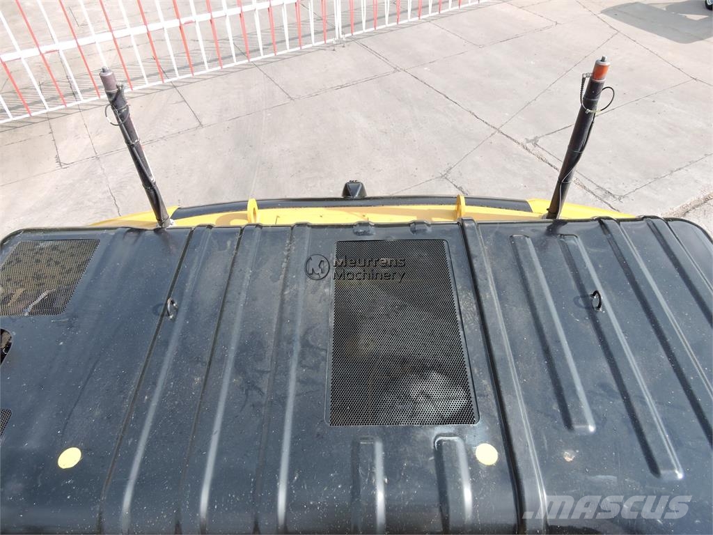 CAT 330 F 대형 굴삭기 29톤 이상