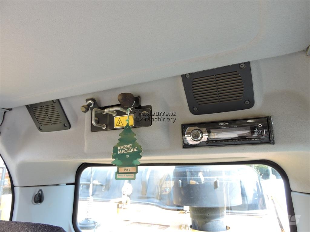 CAT 330 F 대형 굴삭기 29톤 이상
