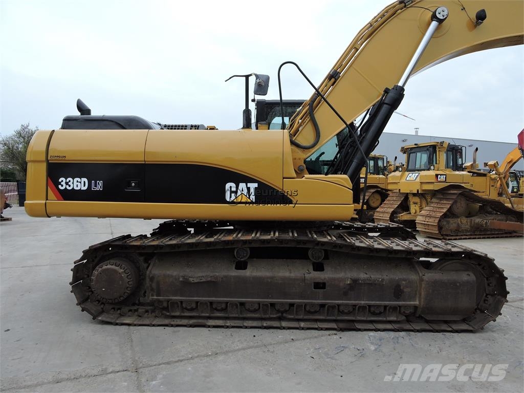 CAT 336D Excavatoare pe șenile