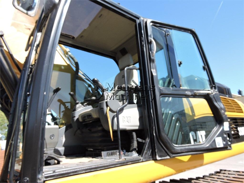 CAT 336D Excavatoare pe șenile