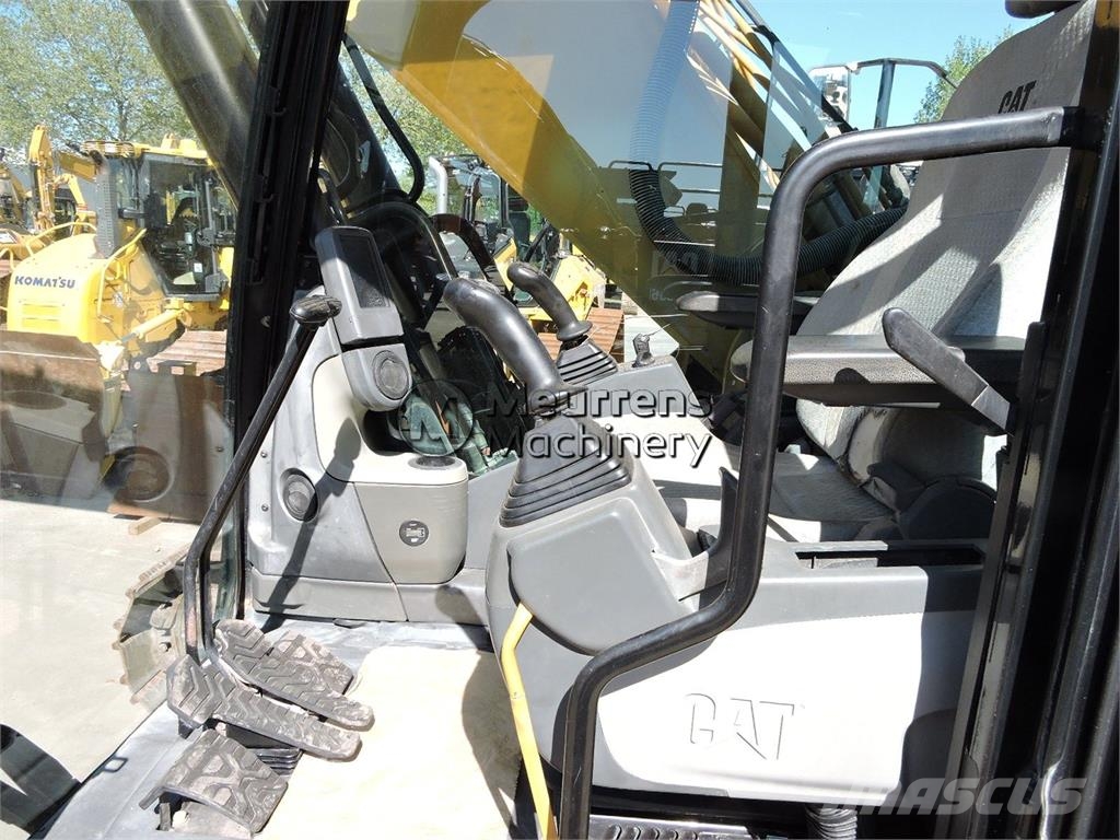 CAT 336D Excavatoare pe șenile