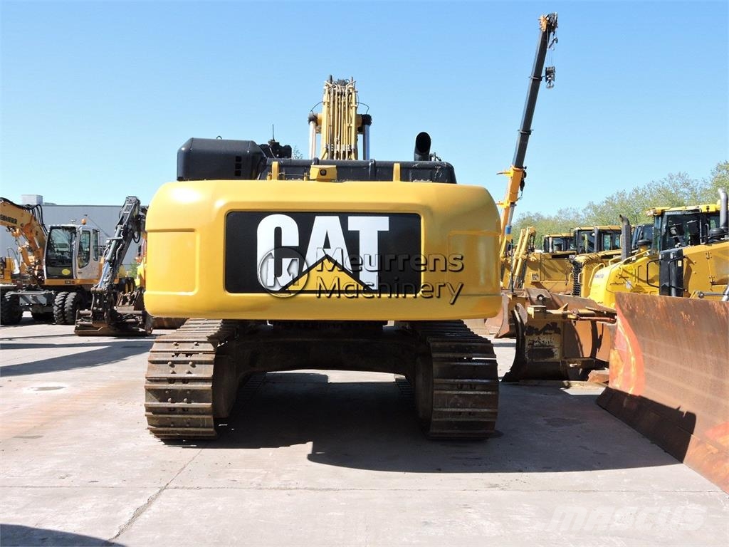 CAT 336D Excavatoare pe șenile