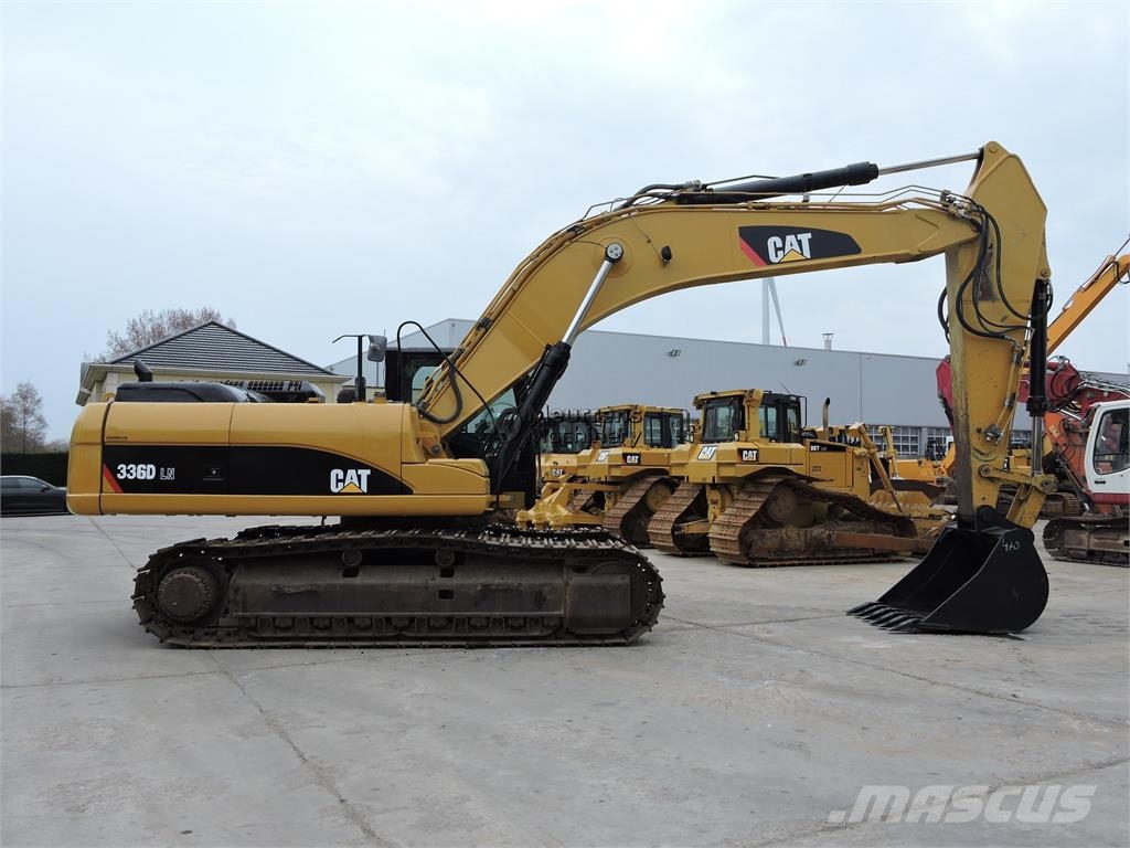 CAT 336D Excavatoare pe șenile