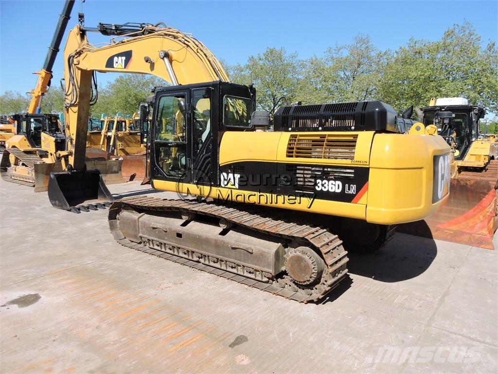CAT 336D Excavatoare pe șenile