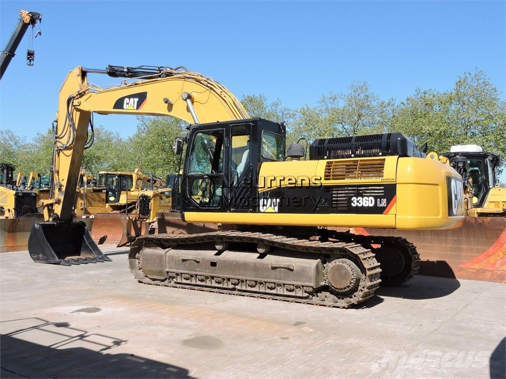 CAT 336D Excavatoare pe șenile