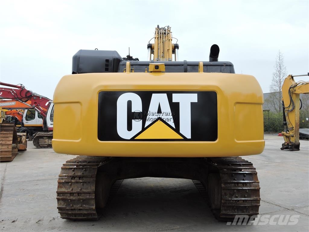 CAT 336D Excavatoare pe șenile