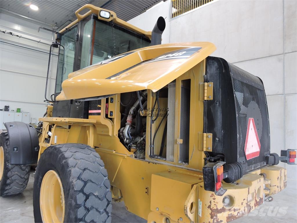CAT 924G لوادر بعجل