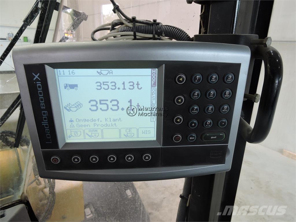 CAT 924G لوادر بعجل