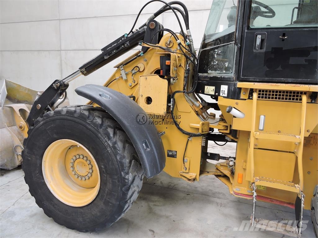 CAT 924G Belgium Machine Chargeuse sur pneus
