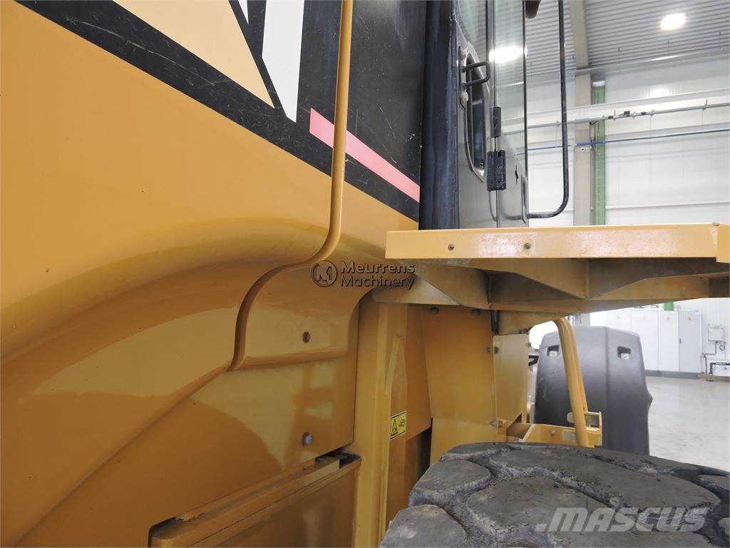 CAT 924G Belgium Machine Chargeuse sur pneus
