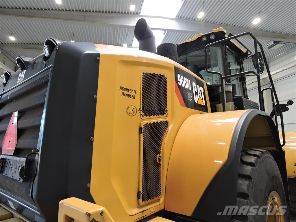 CAT 966M 3rd Function Pale gommate