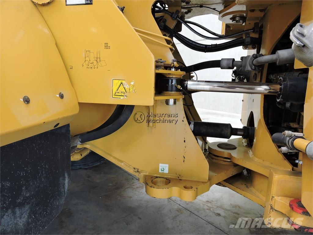 CAT 966M 3rd Function Pale gommate
