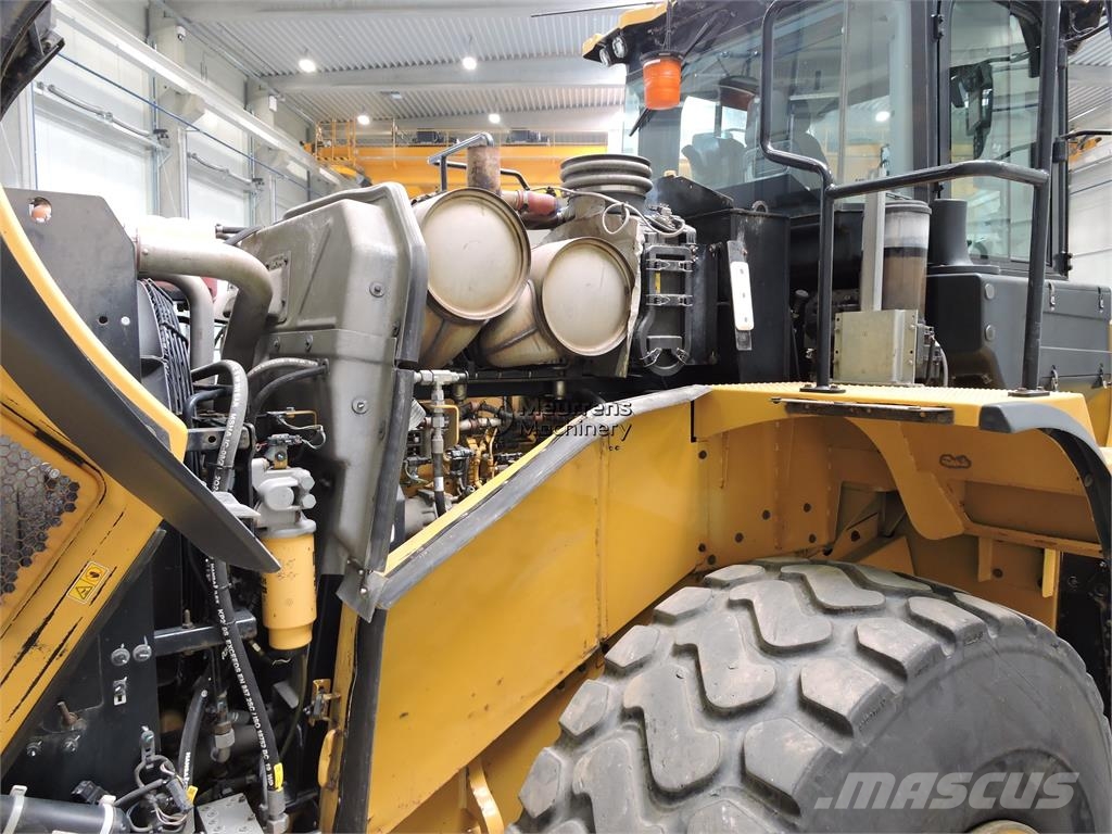 CAT 966M 3rd Function Pale gommate