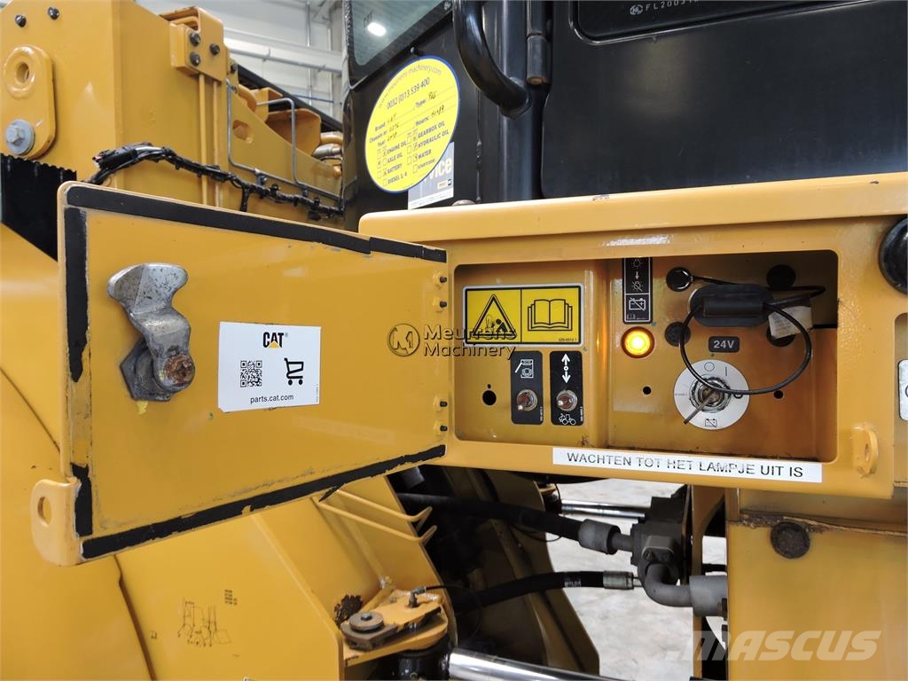 CAT 966M 3rd Function Pale gommate