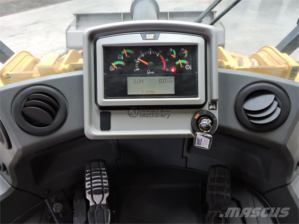 CAT 966M 3rd Function Pale gommate