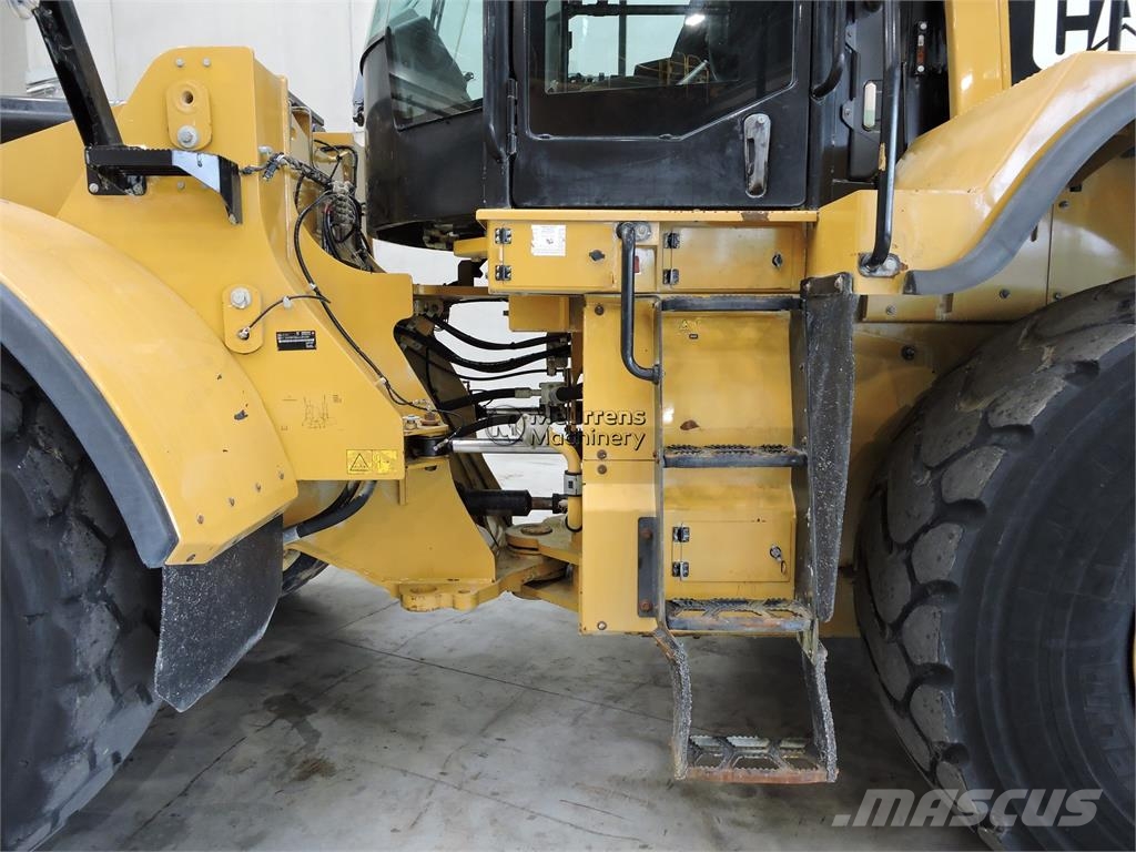 CAT 972M Wielladers