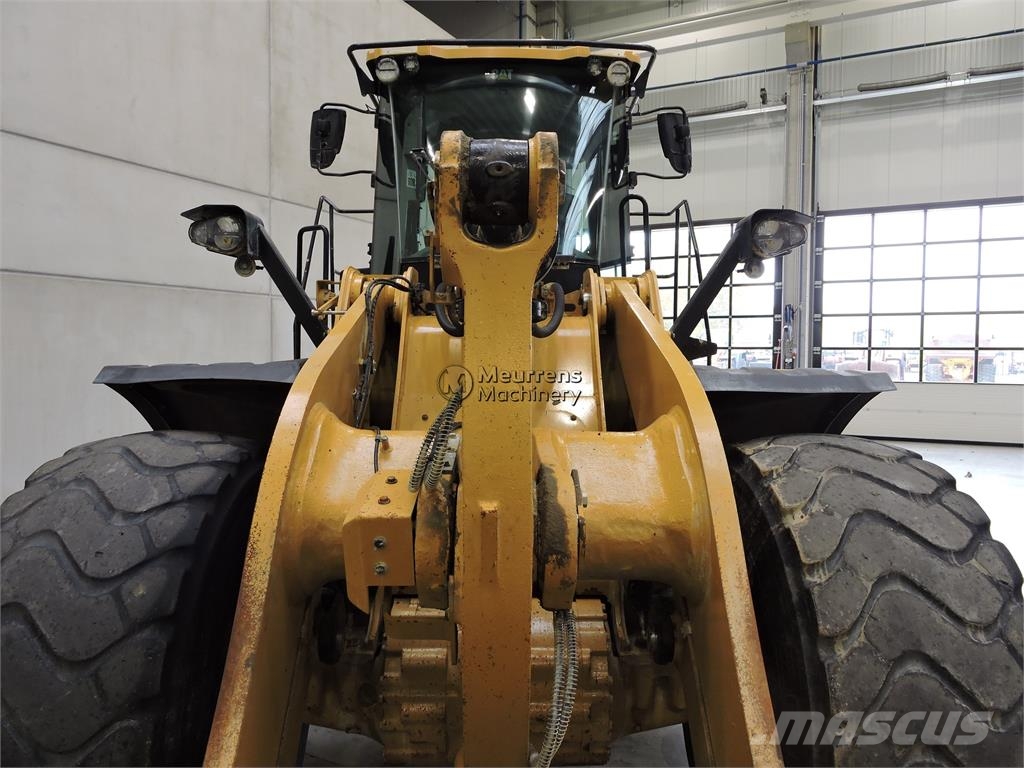CAT 972M Wielladers