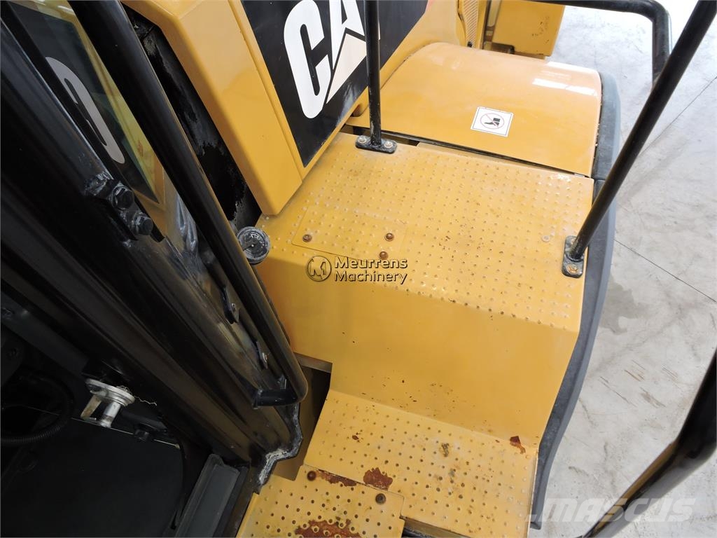 CAT 972M Wielladers