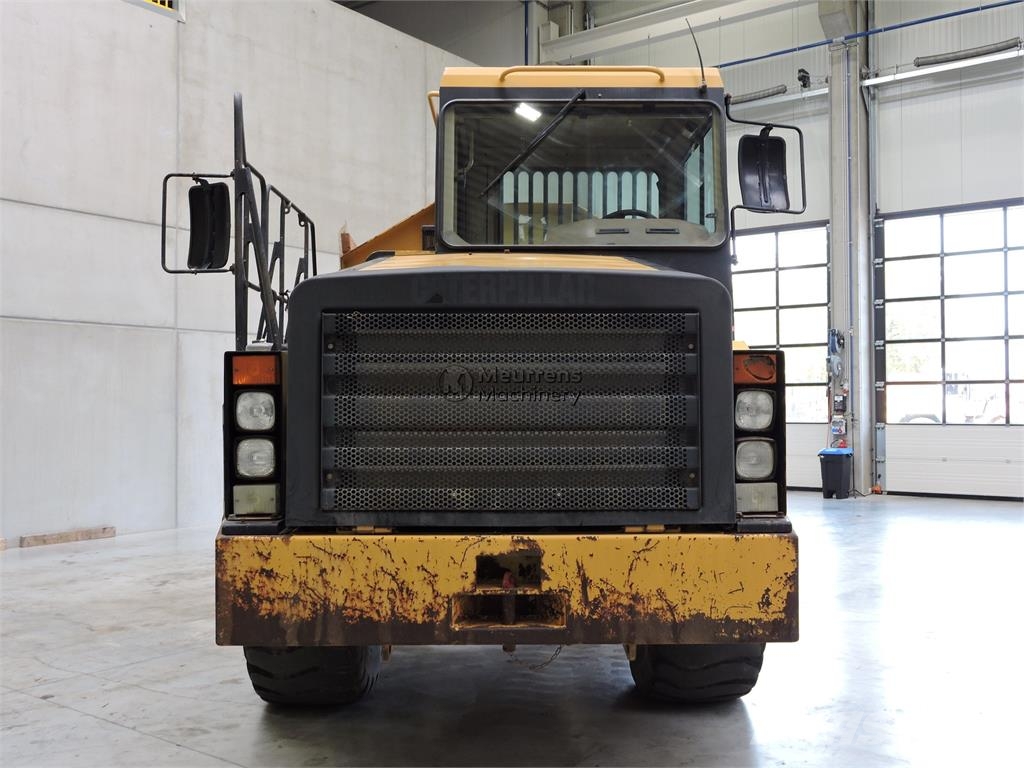 CAT D250E ساحبات مفصلية