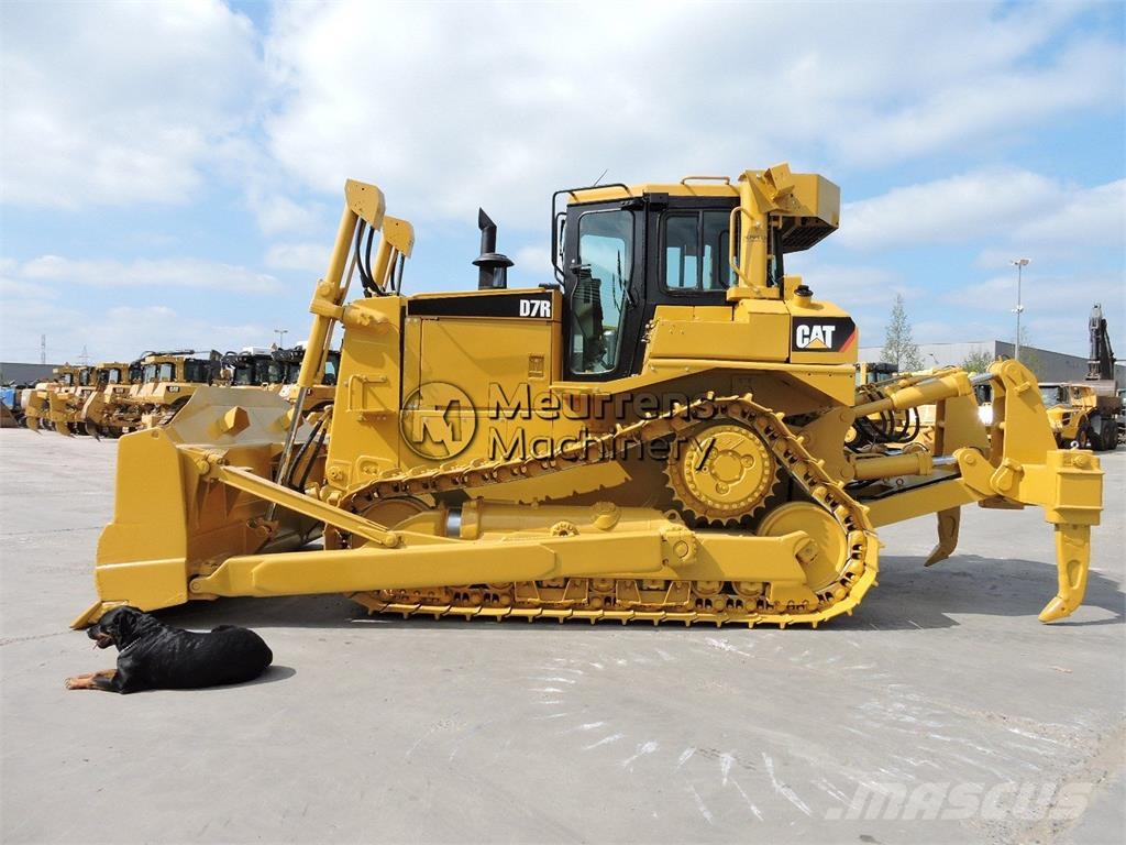 CAT D7R Buldozere
