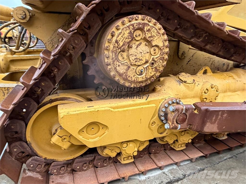 CAT D8T Bulldozers