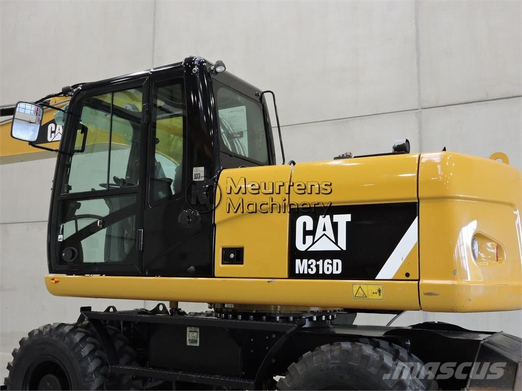 CAT M316D حفارات بعجل