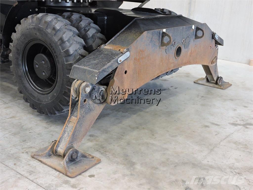 CAT M316D حفارات بعجل