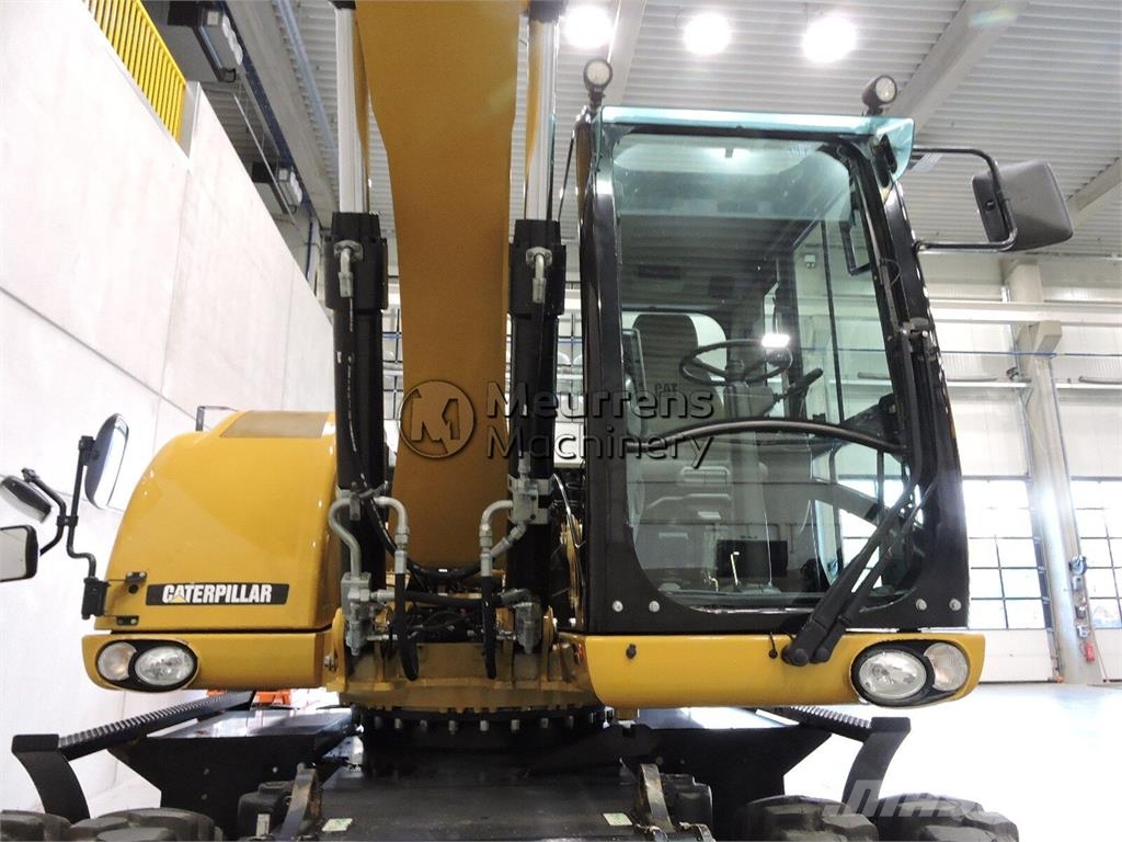 CAT M316D حفارات بعجل