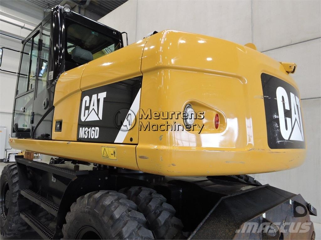 CAT M316D حفارات بعجل