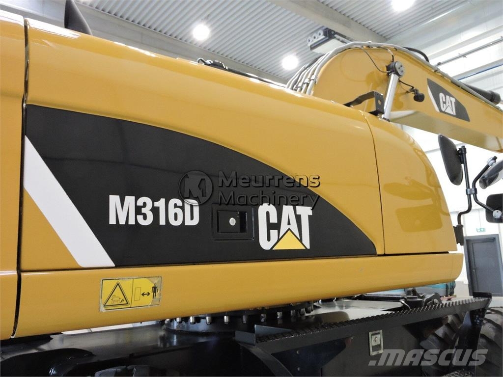 CAT M316D حفارات بعجل