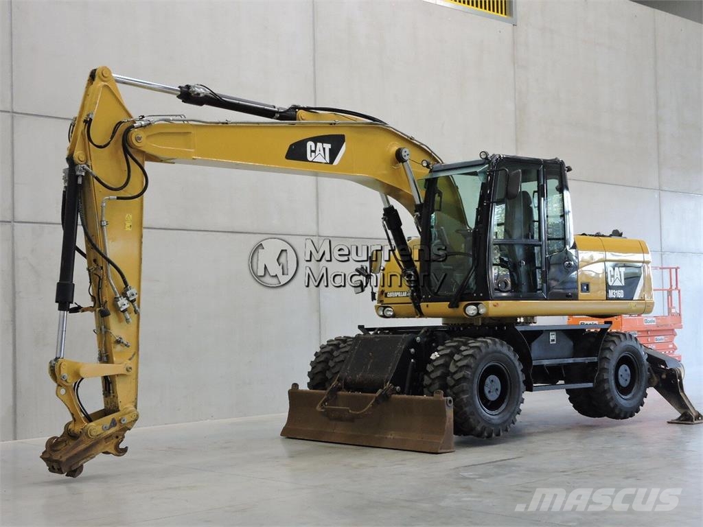 CAT M316D حفارات بعجل