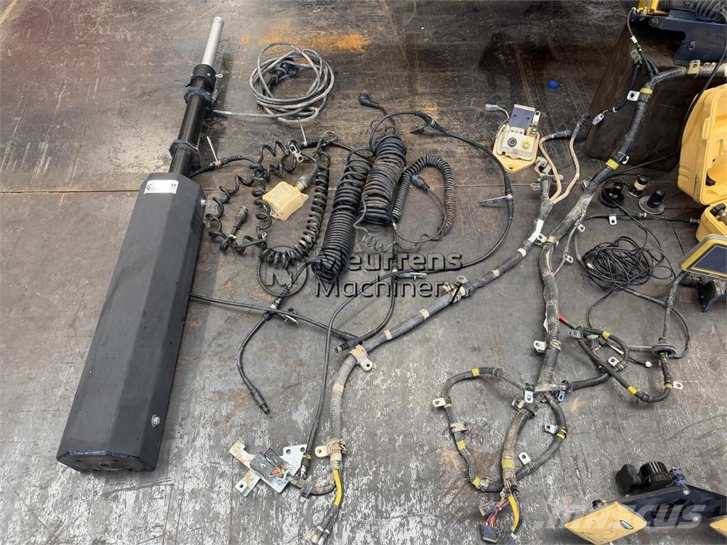  GPS D6 / D61 / Topcon MC-R3 Entreprenør - Andet