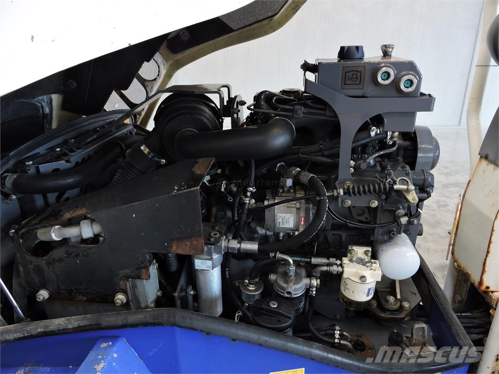 Hamm HD12VV Kiti volai