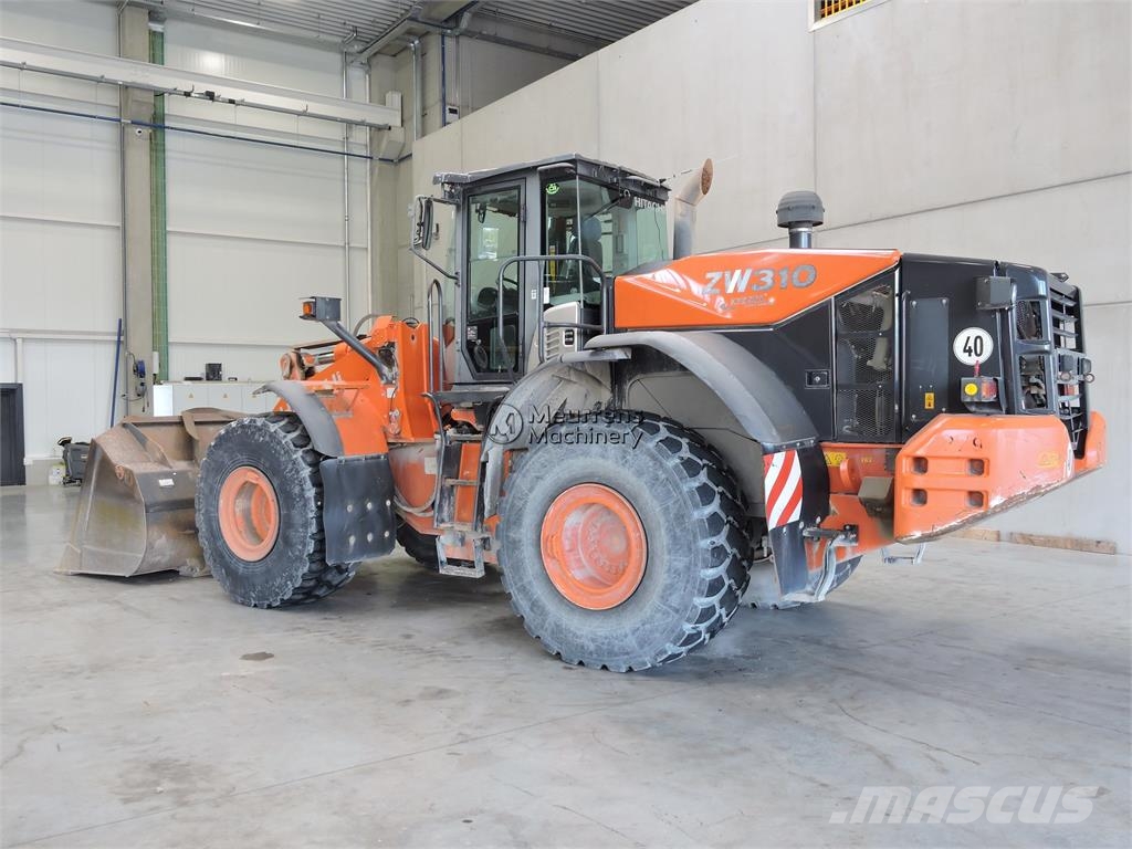 Hitachi ZW310 لوادر بعجل